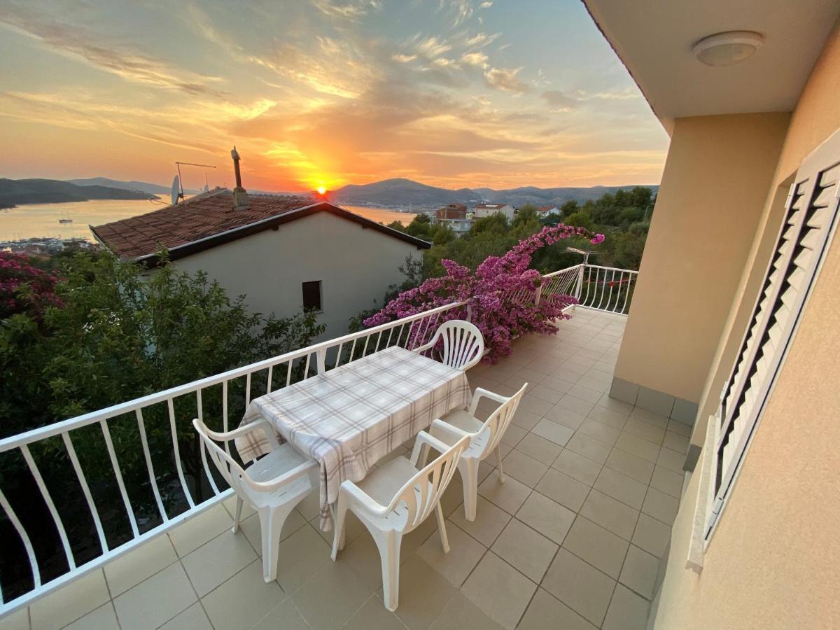 Apartment Ankica Trogir Exterior photo